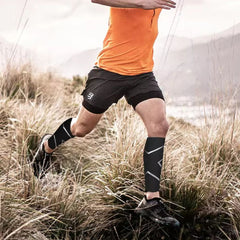 Kompresyjne ochraniacze na nogi – wsparcie dla łydek i ocieplacze na nogi do koszykówki, piłki nożnej, biegania i jazdy na rowerze
